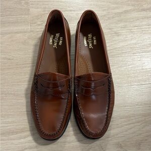 G.H.Bass Whitney Weejuns Loafers - Cognac